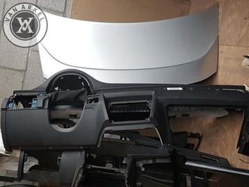 Bmw e90 e9x daschboard met airbag  beschikbaar voor biedingen