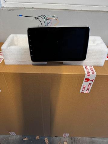 Universele radiospeler met carplay beschikbaar voor biedingen