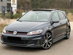 Volkswagen Golf 7.5 GTI PERFORMANCE 245 pk! FULL OPTION, Auto's, Alcantara, Zwart, Berline, 5 deurs