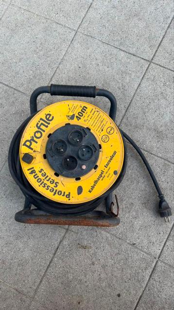 Enrouleur, cable electrique, rallonge 40m, Enlèvement, Comme neuf