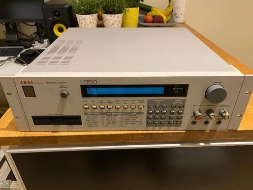 Sampler Akai S950 max RAM 1536kwords, Muziek en Instrumenten, Overige Muziek en Instrumenten, Ophalen of Verzenden