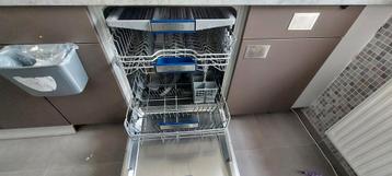 Siemens vaatwasmachine 8j oud, Elektronische apparatuur, Vaatwasmachines, Ophalen, Zo goed als nieuw
