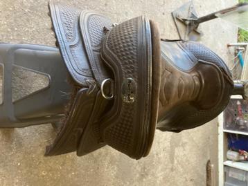 Barefoot Arizona Nut western zadel beschikbaar voor biedingen
