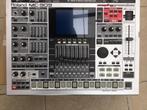 Roland MC-909 sampling/ Groove box, Audio, Gebruikt, Ophalen