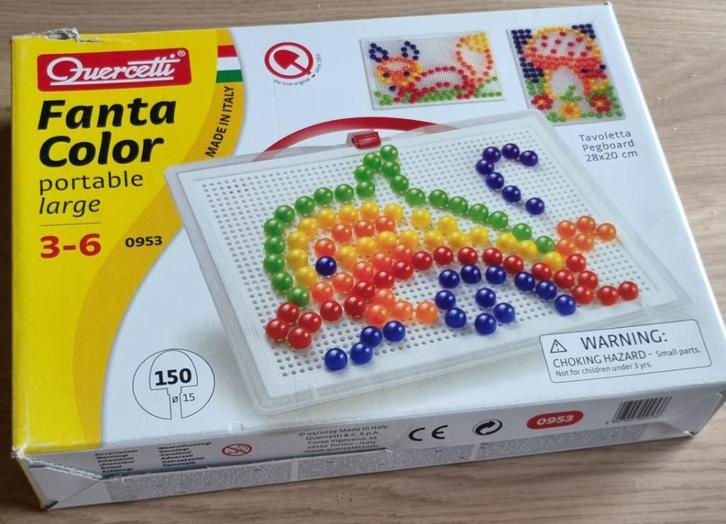 Quercetti Draagbaar steekbord met 150st steekparels, Kinderen en Baby's, Speelgoed | Speelkleden, Zo goed als nieuw, Ophalen of Verzenden