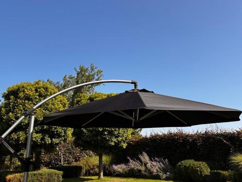 Zwarte zweefparasol inclusief demonteerbare voet, Tuin en Terras, Parasols, Gebruikt, Zweefparasol, 3 tot 4 meter, Ophalen