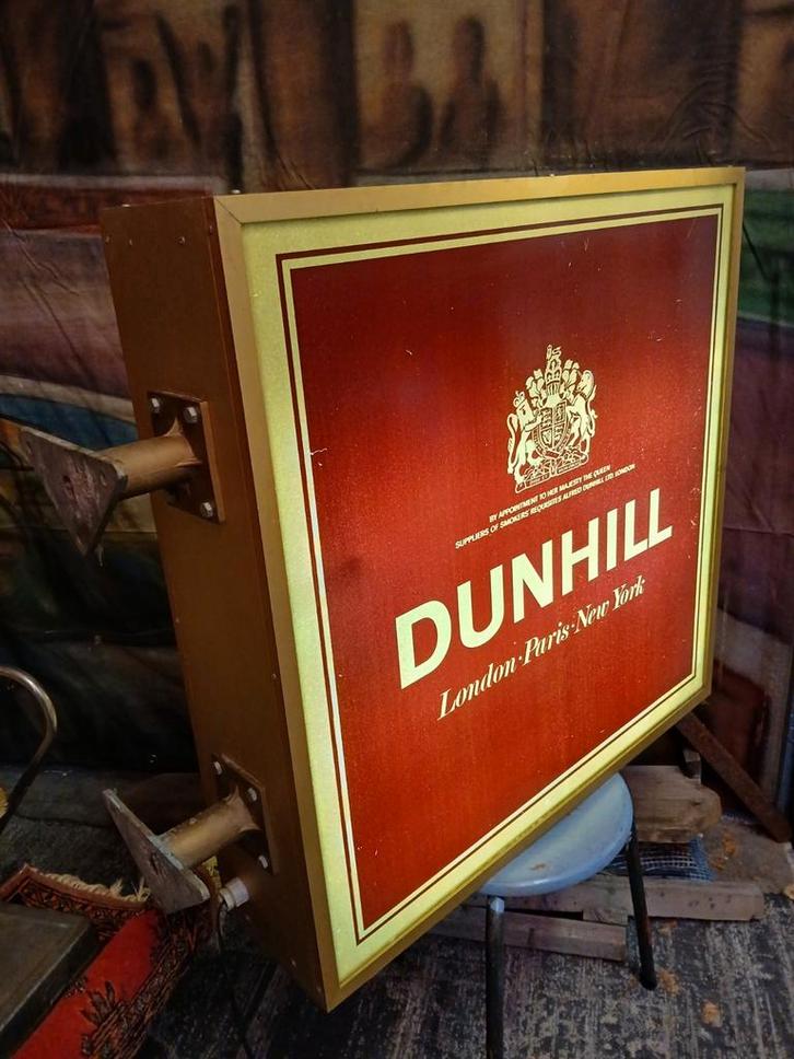 Zeldzame Dunhill lichtreclame lichtbak geen neon, Verzamelen, Merken en Reclamevoorwerpen, Gebruikt, Ophalen