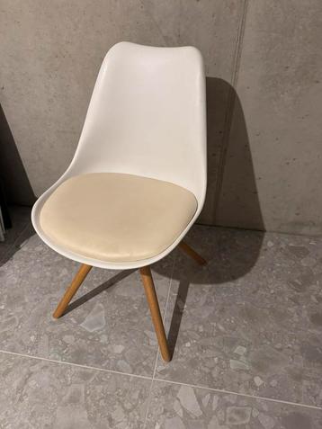 Scandinavische kuipstoel - 3 beschikbaar beschikbaar voor biedingen