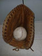 USA  GANT de bass   ball  +balle en cuir marquages, Antiquités & Art, Enlèvement ou Envoi
