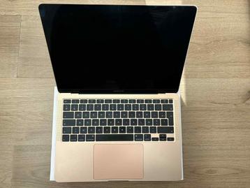 Macbook Air Retina, 13-inch, i7, 2020 beschikbaar voor biedingen