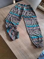 Mystic kleurrijke driekwart harembroek - 34, Kleding | Dames, Broeken en Pantalons, Overige kleuren, Ophalen of Verzenden, Zo goed als nieuw