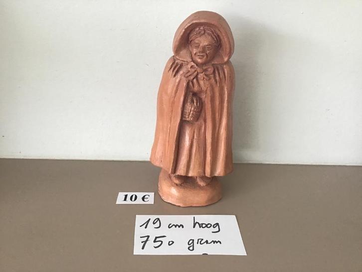 mooi antiek beeldje in keramiek, Antiek en Kunst, Kunst | Beelden en Houtsnijwerken, Ophalen of Verzenden