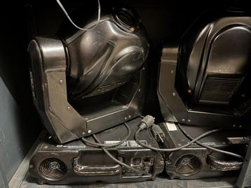 8x Geni Oby 5U moving head beschikbaar voor biedingen
