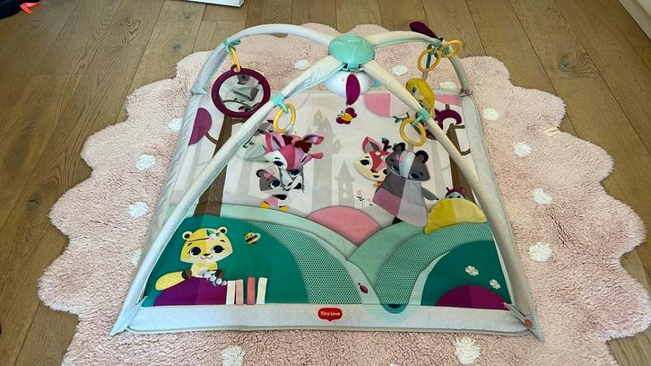 Tiny love deluxe speelmat, vlekloos(te koop nu nog voor 62€), Kinderen en Baby's, Speelgoed | Speelkleden, Zo goed als nieuw, Ophalen