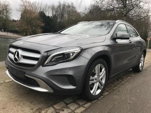 200 panoramadak EU6 parkeerauto volledig beige leder, Auto's, Mercedes-Benz, Particulier, GLA, ABS, Achteruitrijcamera, Adaptieve lichten