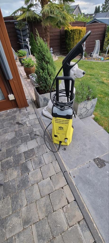 voor handige hegger  werkt nog aansluiting  water nog druk, Tuin en Terras, Hogedrukreinigers, Zo goed als nieuw, Ophalen