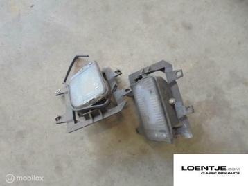 Mistlamp set bmw e30 type 2 325i 320i 318i 318is 316i beschikbaar voor biedingen