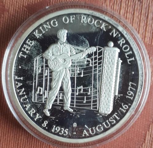SILVER PLATED MEDAL 34 gr. 4cm ELVIS The KING of ROCK and RO, Verzamelen, Muziek, Artiesten en Beroemdheden, Nieuw, Overige typen