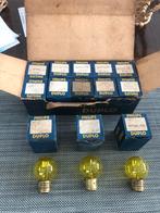 ampoule jaune Philips duplo 12v ancêtre oldtimer, Autos : Pièces & Accessoires, Éclairage, Enlèvement, Neuf, Pièces Oldtimer ou Ancêtre