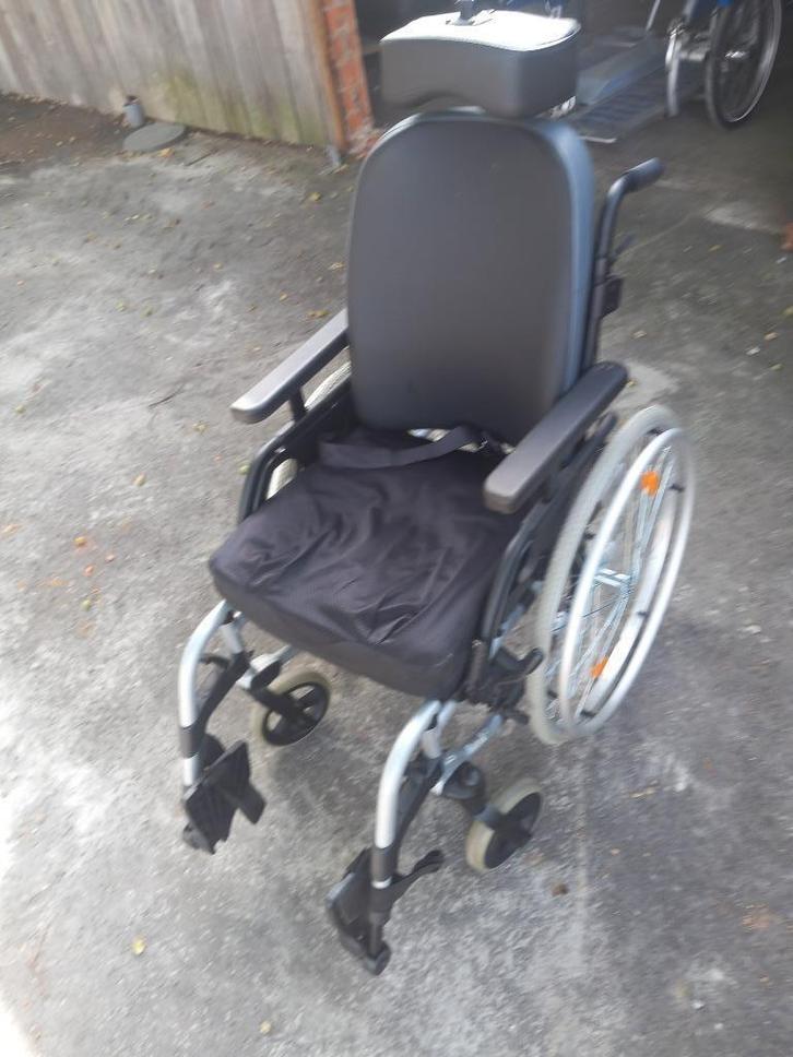 Fauteuil roulant TEMPURE, Divers, Chaises roulantes, Comme neuf, Fauteuil roulant à pousser, Pliant, Enlèvement