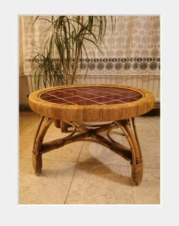Vintage salontafel diameter 71 cm  beschikbaar voor biedingen