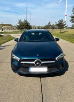 Mercedes A180 Progressive, Automaat, Benzine. 2020 30.000 Km, Autos, 5 places, Carnet d'entretien, Jantes en alliage léger, Automatique