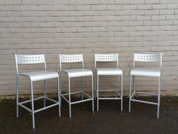 set alu half hoge keukenstoelen beschikbaar voor biedingen