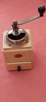 Antieke koffiemolen, Antiek en Kunst, Antiek | Keukengerei, Ophalen of Verzenden