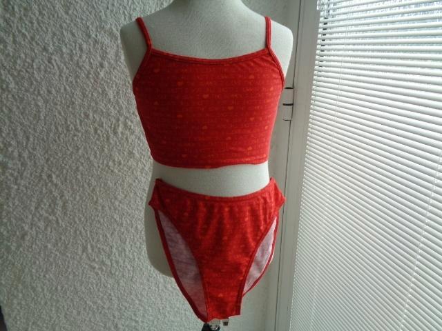 Bikini rouge imprimé. Marque Wannabee. 16 ans, Kinderen en Baby's, Kinderkleding | Maat 176, Zo goed als nieuw, Meisje, Sport- of Zwemkleding