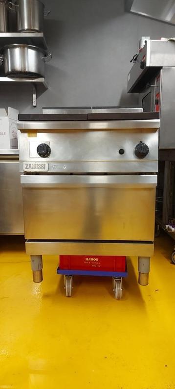 Cuisinière coup de feu zanussi, Elektronische apparatuur, Fornuizen, Ophalen, Gebruikt, Warmhoudplaat, Gas