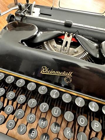 vintage RARE 1952 Machine à écrire RHEINMETALL KsT couleur