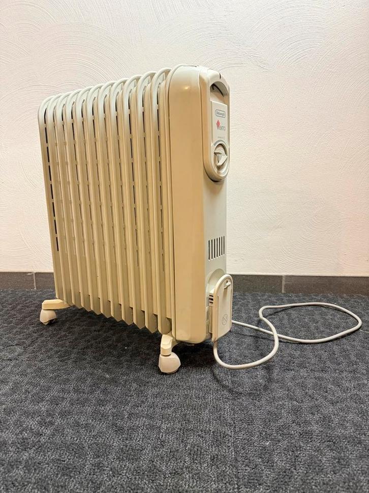 DéLonghi Vento Olieverwarming, Doe-het-zelf en Bouw, Verwarming en Radiatoren, Zo goed als nieuw, Ophalen
