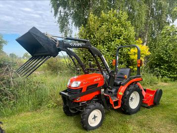 Kubota mini tractor| Frontlader| 4x4 | klepelmaaier-Mestvork beschikbaar voor biedingen