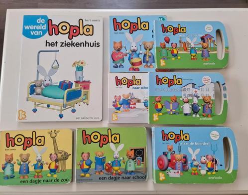 Kartonnen boeken Hopla ( 7 stuks), Boeken, Kinderboeken | Baby's en Peuters, Gelezen, Ophalen of Verzenden