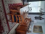 Authentieke voleiken eetplaats. 65 jaar oud. Topconditie, Huis en Inrichting, Ophalen, Gebruikt, Vlaams rustiek., 4 tot 6 stoelen