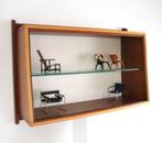 Wandvitrine uit de jaren 60 - Vintage wall Unit, Ophalen, Zo goed als nieuw