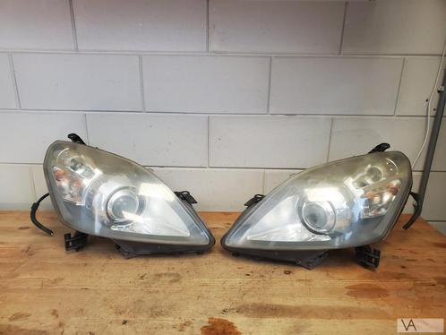 Opel Zafira B 2005-2012 xenon koplamp rechts met module €250, Auto-onderdelen, Verlichting, Opel, Gebruikt, Ophalen of Verzenden
