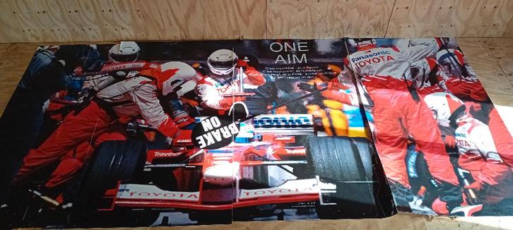 Affiche géante Formule 1 –  semi-rigide – 407  205 cm, Autos : Pièces & Accessoires, Autres pièces automobiles, Toyota, Utilisé