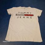 T-shirt Tommy Hilfiger taille M, Vêtements | Femmes, T-shirts, Enlèvement ou Envoi, Comme neuf