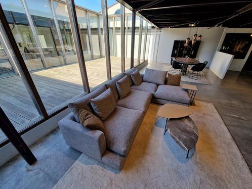 longchair Freetown nieuw uit toonzaal aan speciale korting, Huis en Inrichting, Zetels | Complete zithoeken, Nieuw, Stof, Ophalen