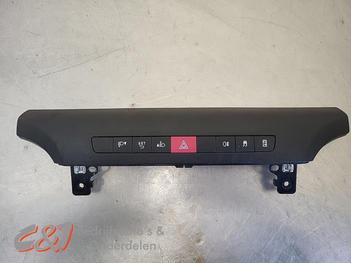 Paniekverlichtings Schakelaar van een Iveco New Daily, Auto-onderdelen, Dashboard en Schakelaars, Overige automerken, Gebruikt