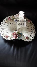 Porseleinen mand 40 x 26 cm en 35 cm hoog, Antiek en Kunst, Antiek | Schalen, Ophalen