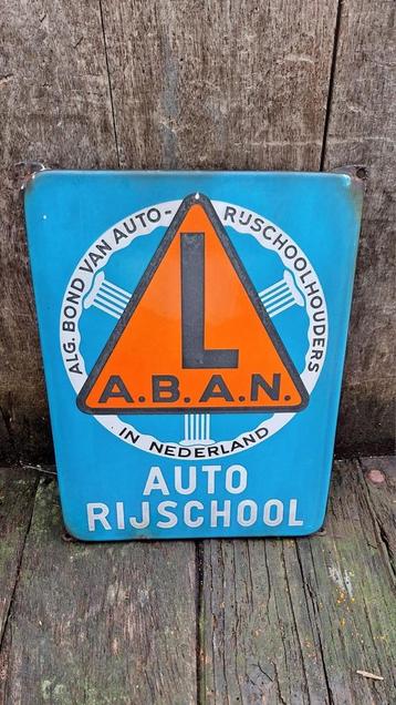 Oud en origineel emaille bord Auto Rijschool🚘 beschikbaar voor biedingen