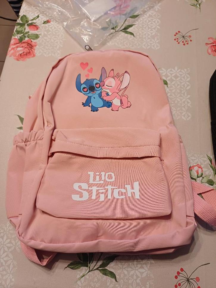 2 SACS A DOS STICH, Bijoux, Sacs & Beauté, Sacs | Sacs à dos, Neuf, Enlèvement