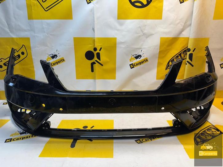 Voorbumper Seat Leon III Facelift 17-22 KLS 5f0807217JC, Auto-onderdelen, Carrosserie, Bumper, Seat, Voor, Gebruikt