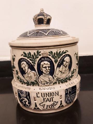 Vintage stenen pot, Belgisch koningshuis, provincies beschikbaar voor biedingen