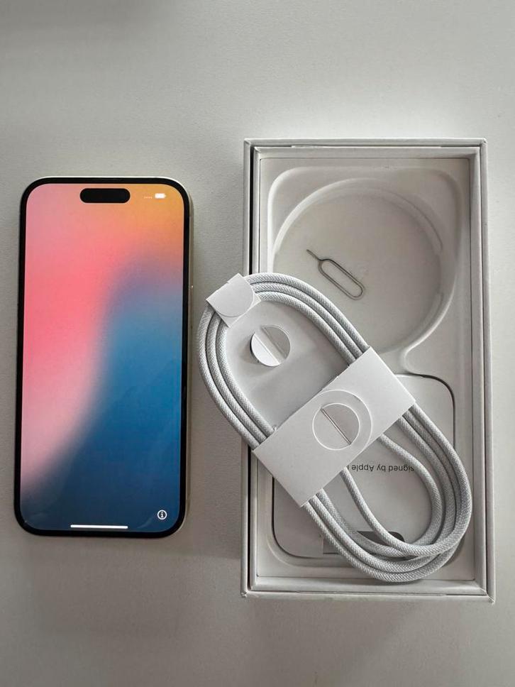 Apple iPhone 15 geel, Telecommunicatie, Mobiele telefoons | Apple iPhone, 128 GB, Zonder simlock, iPhone 15, Geel, Ophalen