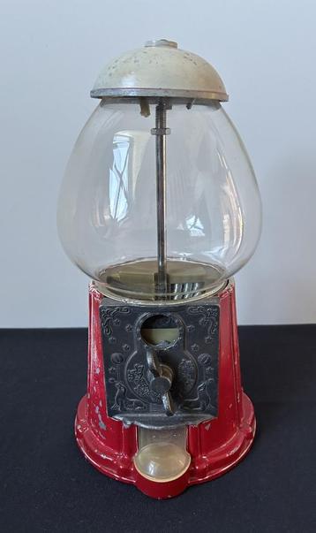 Vintage Kauwgomballen Automaat beschikbaar voor biedingen