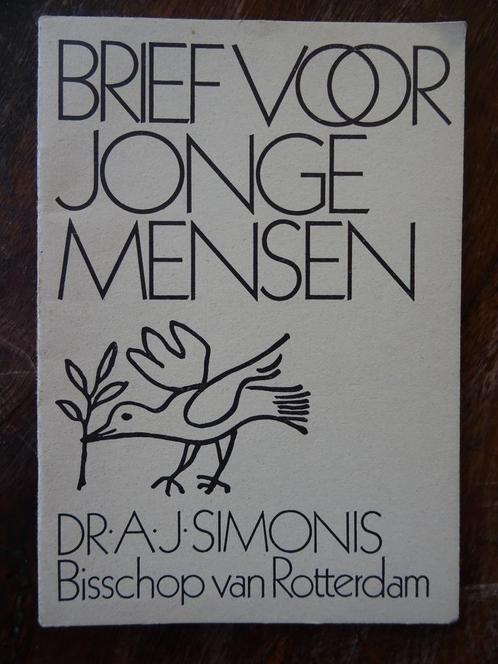 Brief voor jonge mensen DR.J. Simonis évêque de Rotterdam, Livres, Religion & Théologie, Comme neuf, Christianisme | Catholique