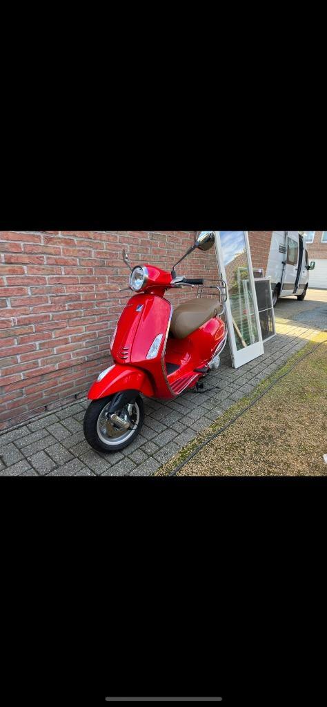Vespa Piaggio Primavera 50cc – Slechts 312 km - nieuw dus, Fietsen en Brommers, Scooters | Vespa, Zo goed als nieuw, Vespa LX